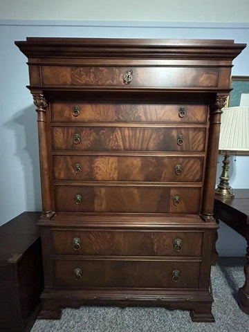 BEAUTIFUL EUROPEAN REVIVAL LARGE CHEST OF DRAWERS