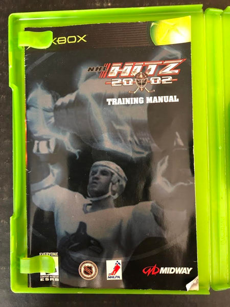 2001 XBOX MIDWAY NHL HITZ 2002 (INCLUDES GAME, BOOKLET, AND ORIGINAL BOX)