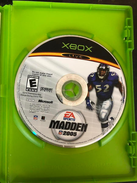 2004 EA SPORTS MADDEN 2005 GAME (INCLUDES DISC, BOOKLET, AND ORIGINAL BOX)